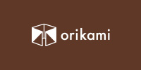 超薄型の新作折り畳みサングラス「ORIKAMI」。折り畳んだ時の厚みは「僅か8mm」。神的な薄さ