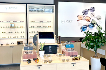 三田プレミアム・アウトレット店